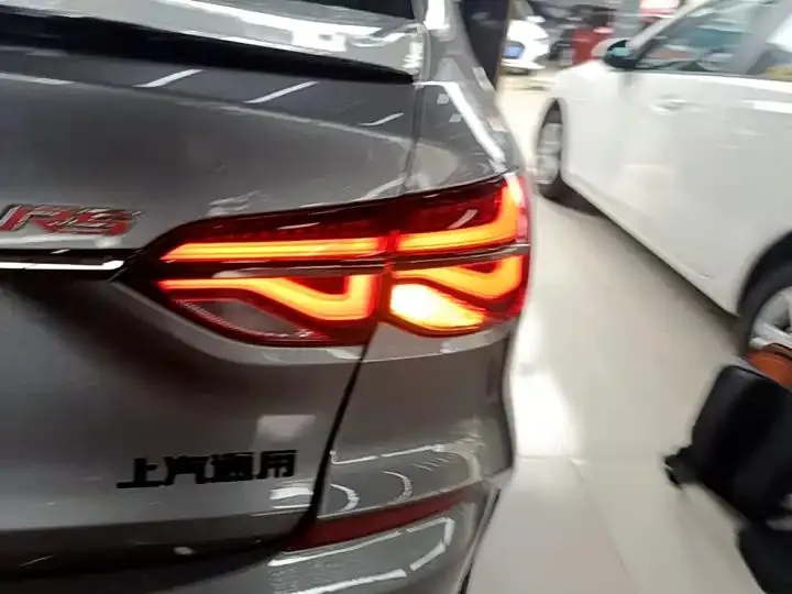 Cruze 2020 light mixed RS 330T automatic carefree version 8