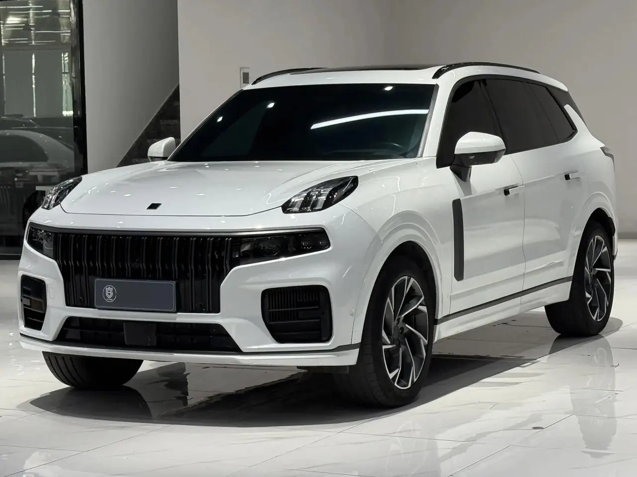 Open image lightbox: LYNK&CO 2021 LYNK&CO 09 MHEV 2.0T Halo 6-seat automatic gear