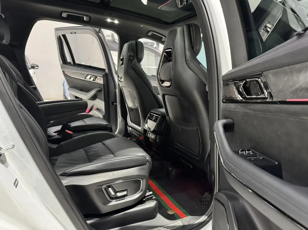 LYNK&amp;CO 2021 LYNK&amp;CO 09 MHEV 2.0T Halo 6-seat automatic gear 7