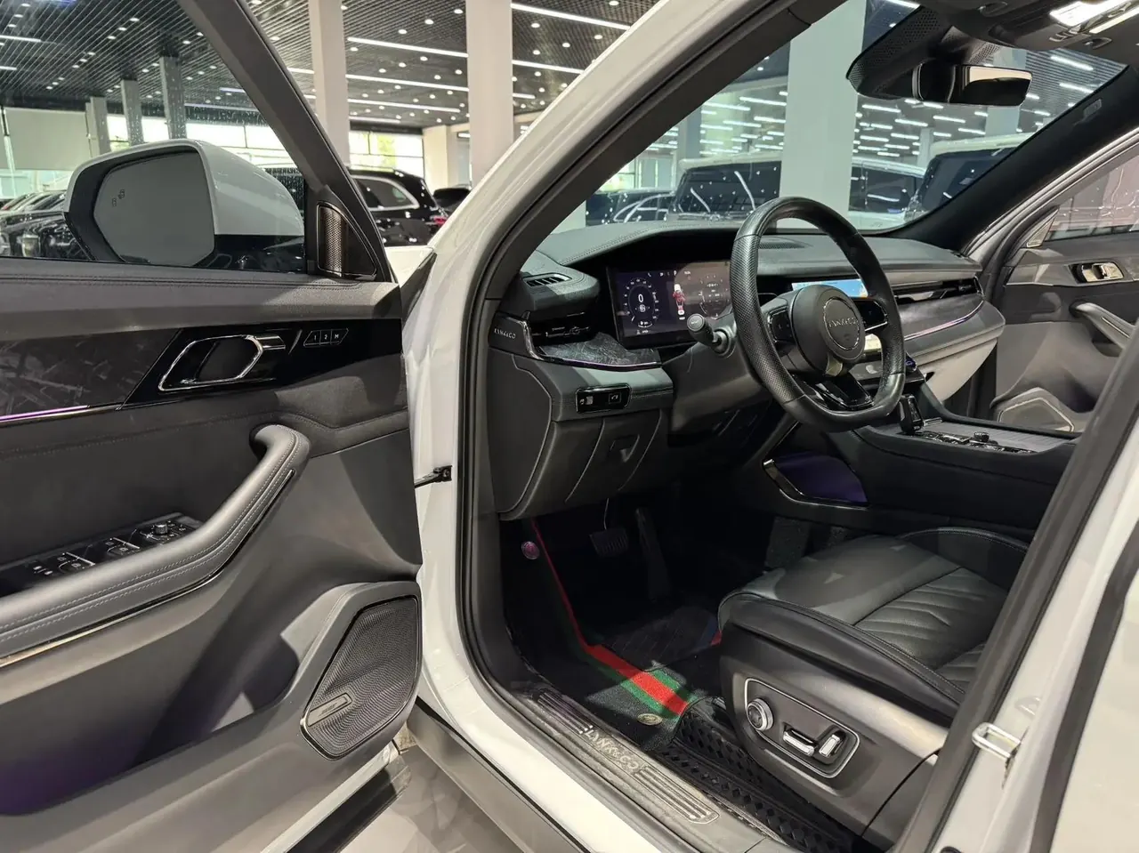 LYNK&amp;CO 2021 LYNK&amp;CO 09 MHEV 2.0T Halo 6-seat automatic gear 9