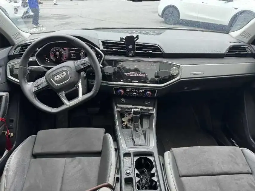Audi Q3 2022 model 35 TFSI Fashion Dynamic Edition 5
