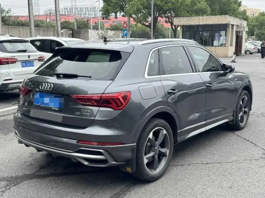 Audi Q3 2022 model 35 TFSI Fashion Dynamic Edition 6