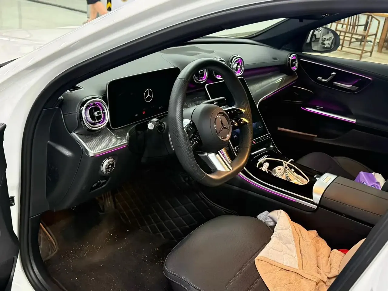 Mercedes Benz C- Class 2023 C 260 L Sport Edition 4