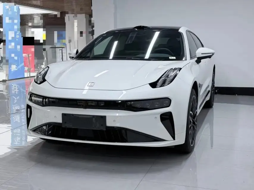 Zeekr 2025 Zeekr 001 YOU version 100kWh four-wheel drive automatic gear - View 1
