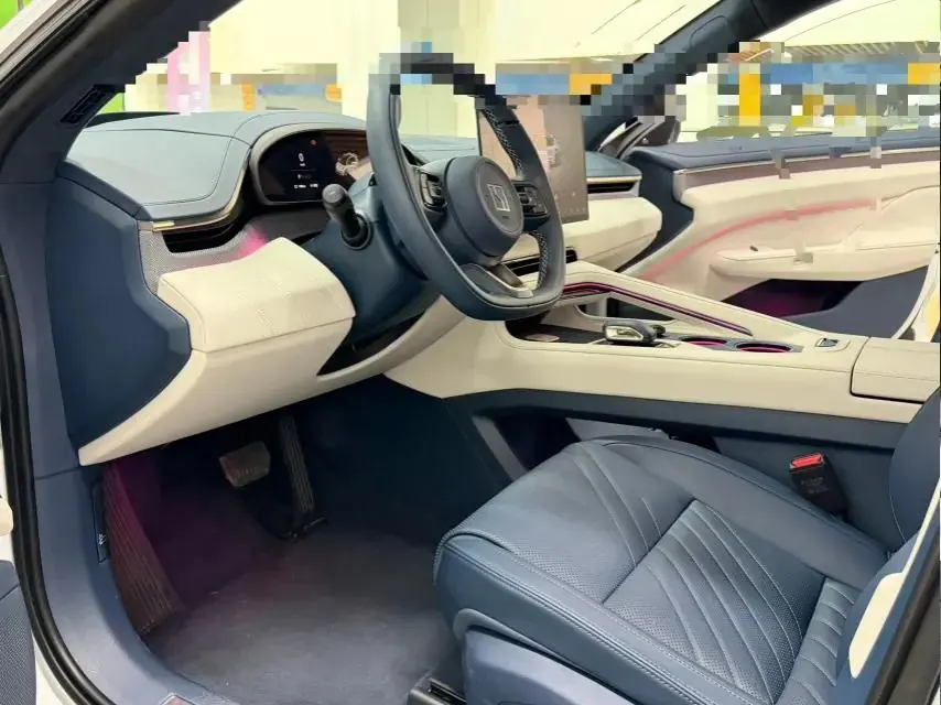 Zeekr 2025 Zeekr 001 YOU version 100kWh four-wheel drive automatic gear 3