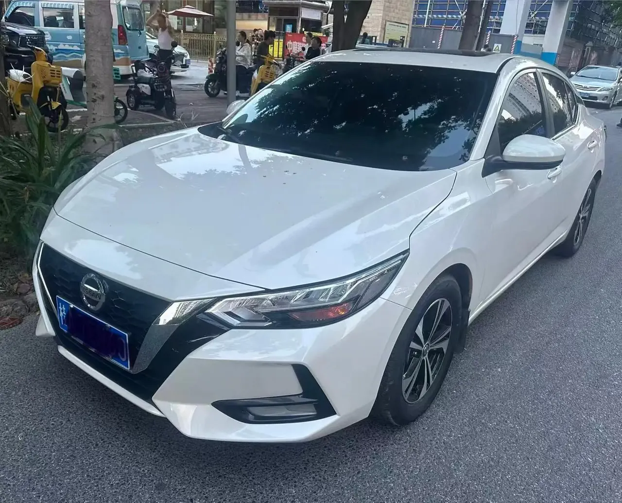Sylphy 2022 1.6L XL CVT Comfort Edition - View 1