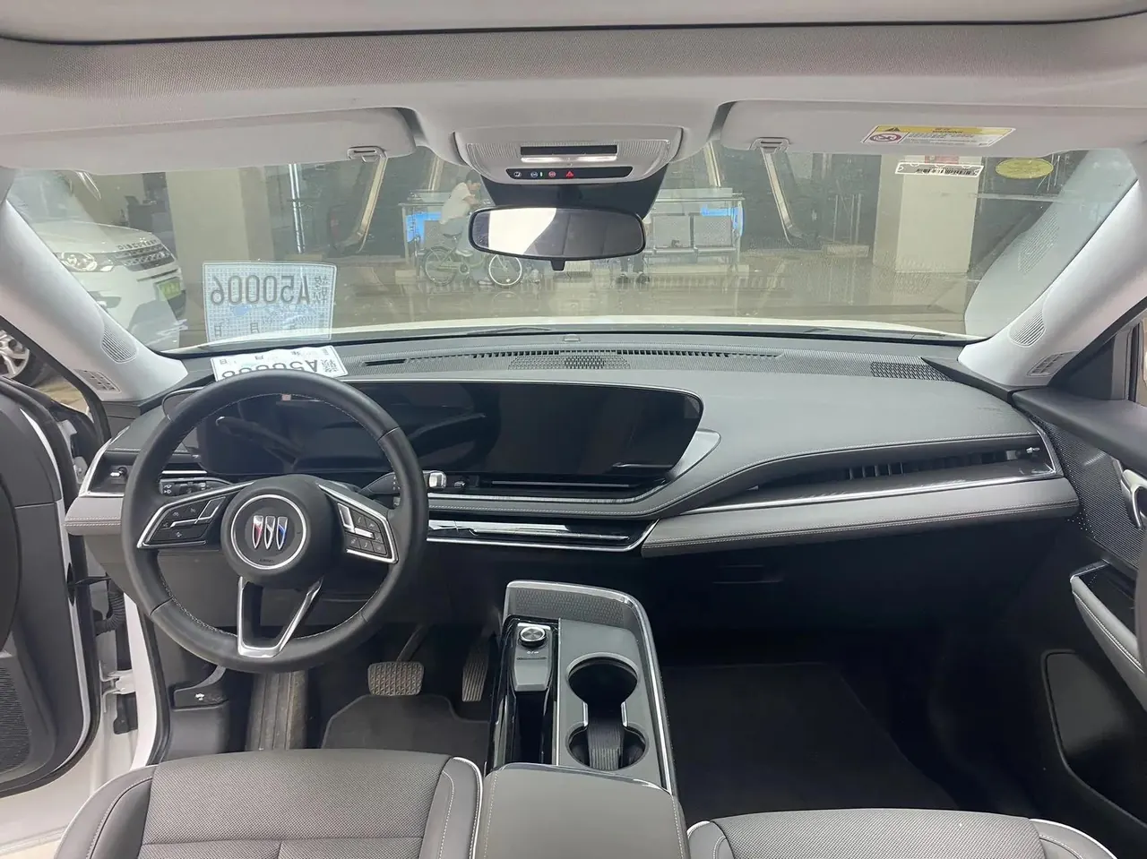 Buick 2025 Model E5 620km Prestige Edition Automatic 6