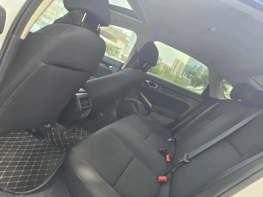 Honda 2023 Civic 1.5T CVT 240TURBO EX-L Automatic 3