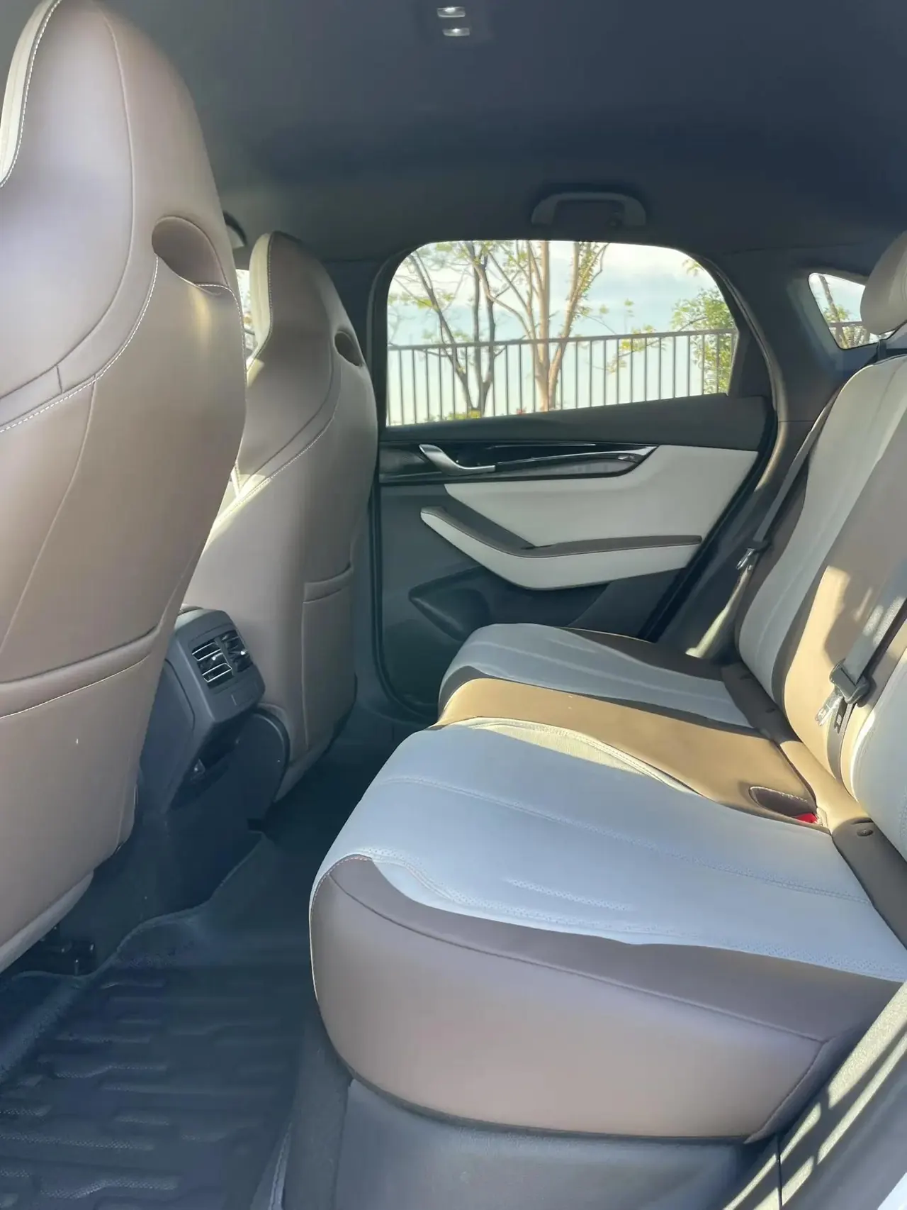 BYD 2024 Qin PLUS DM-i 1.5 CVT Glory Edition 55KM Prestige Automatic 6