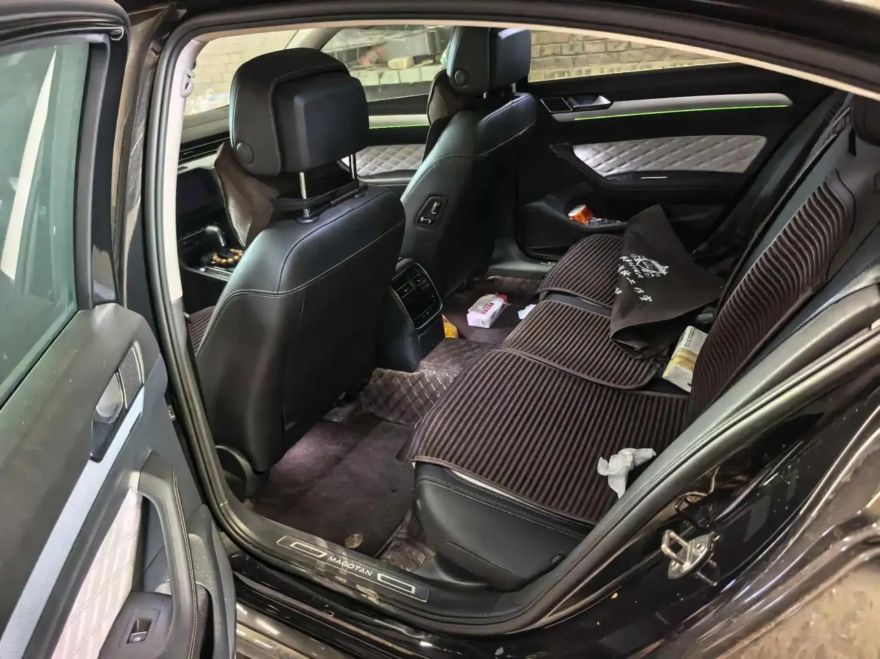 Magotan 2022 330TSI DSG Basic 4