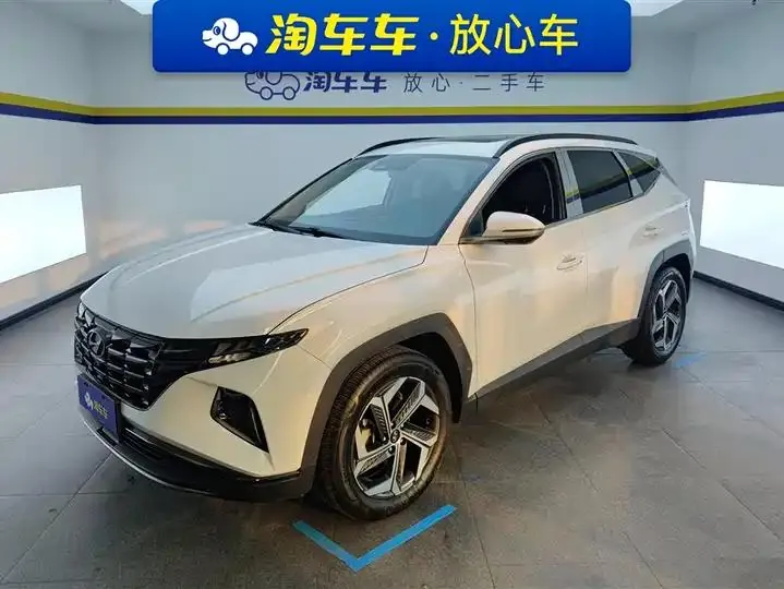 Tucson 2023 Model, Tucson L 1.5T Automatic Two-Wheel Drive DLX Luxury Edition - View 1