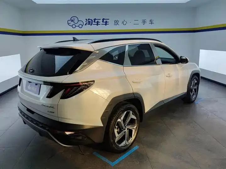Tucson 2023 Model, Tucson L 1.5T Automatic Two-Wheel Drive DLX Luxury Edition 3