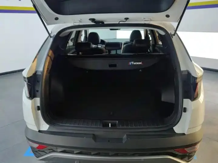 Tucson 2023 Model, Tucson L 1.5T Automatic Two-Wheel Drive DLX Luxury Edition 4
