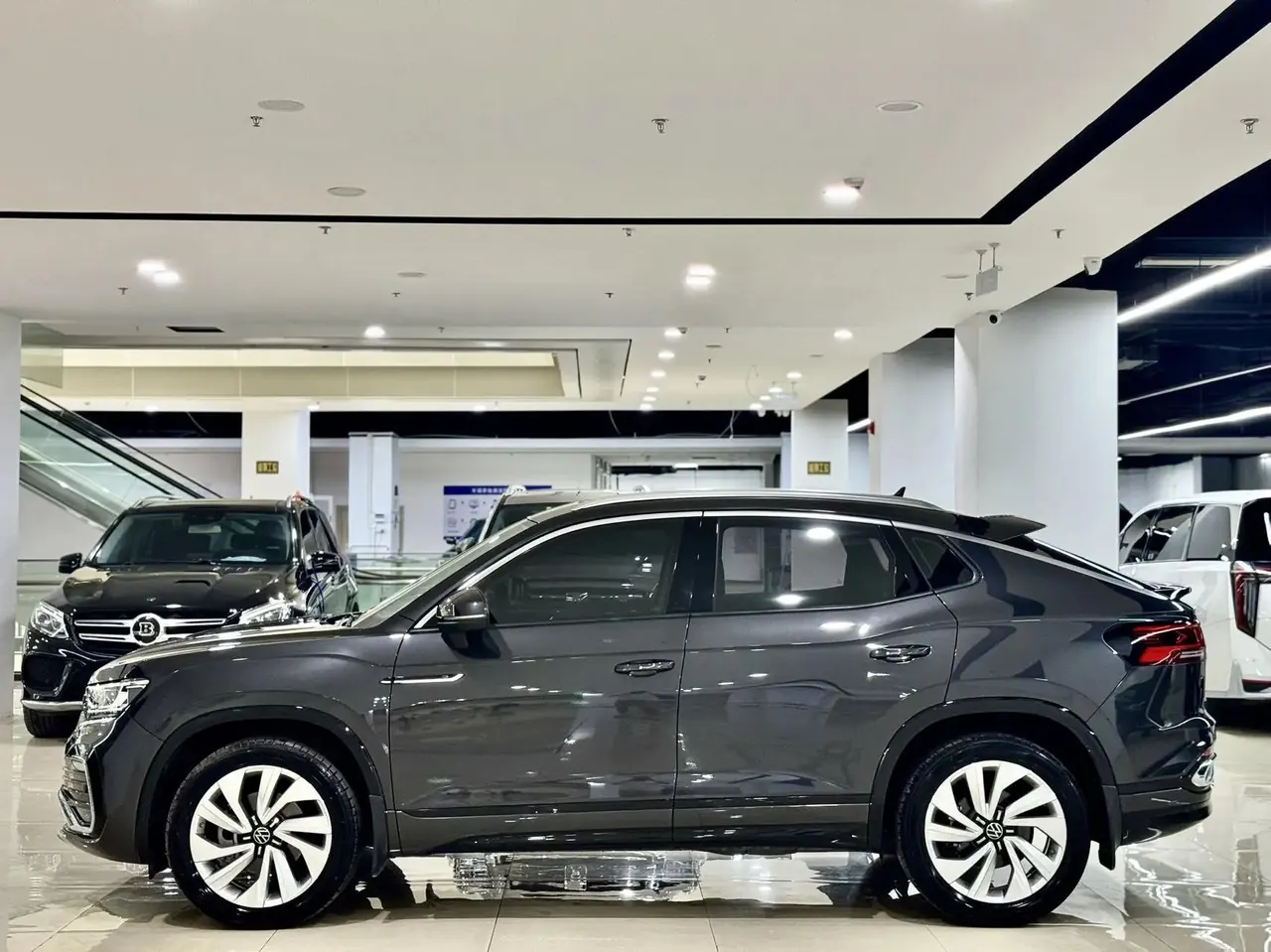 Tan Yue X 2020 330TSI Two-Drive Distinguished Zhilian Edition 12