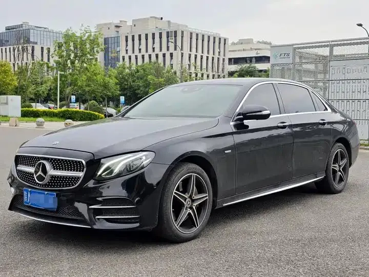 Mercedes Benz E-Class 2020 to E 300 L Sports Fashion - View 1