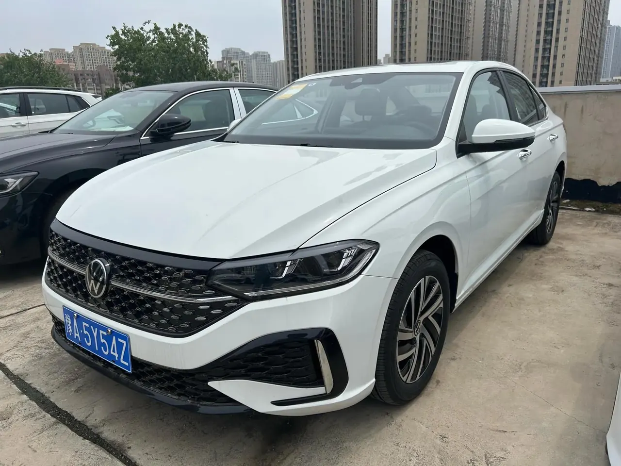 Open image lightbox: Volkswagen 2024 Lavida 1.5 Starry Sky 5 Million Edition Automatic