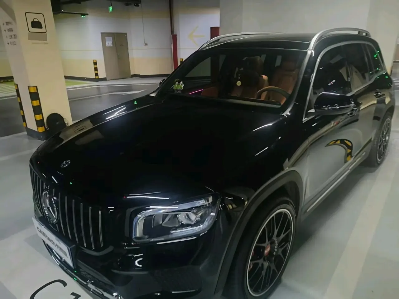 Mercedes Benz GLB 2022 GLB 220 Dynamic - View 1