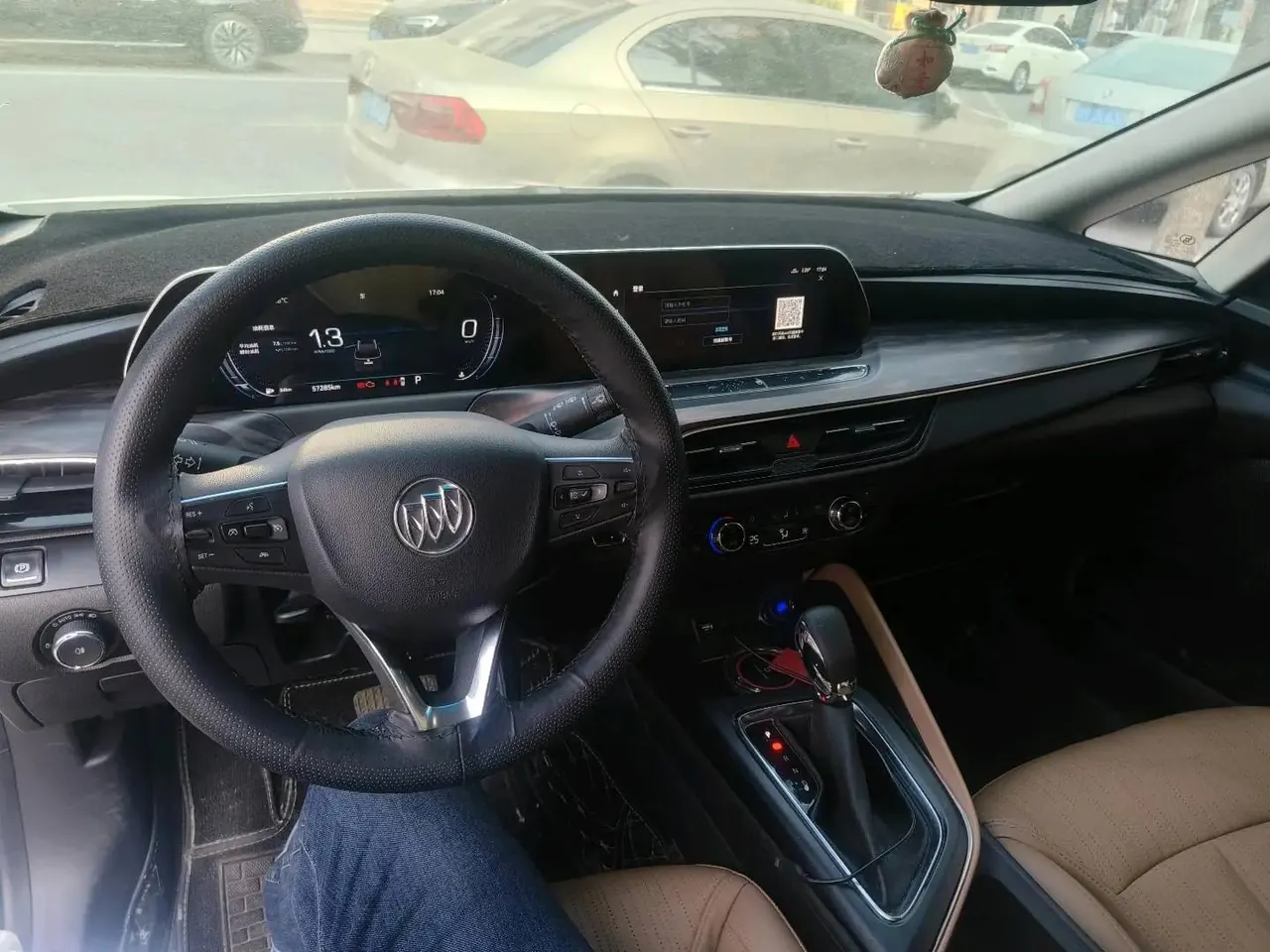 Buick GL6 2021 323T Light Hybrid Interconnected Luxury Model 5