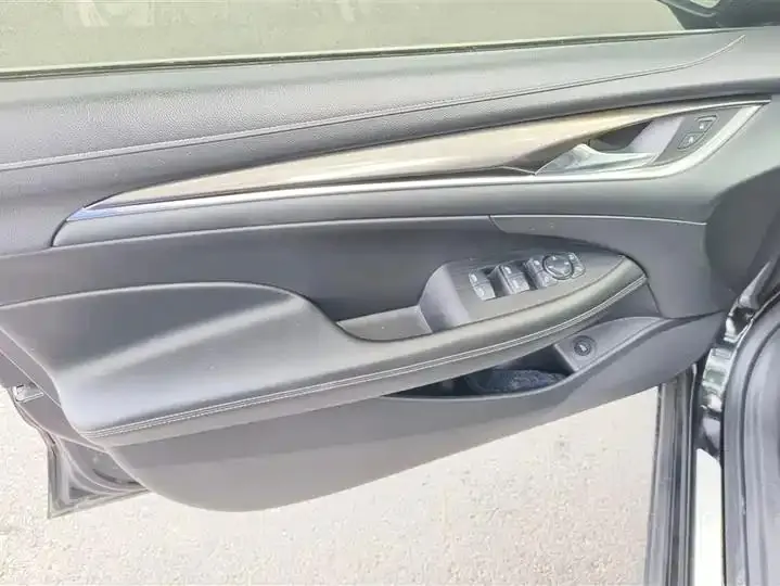 LaCrosse 2021 652T Luxury Model 7