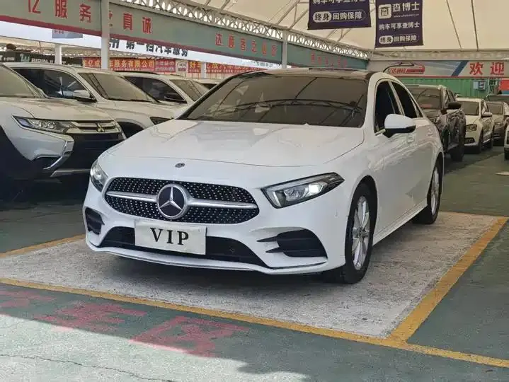 Mercedes Benz A- Class 2020 model facelift A 200 L Sport Sedan Luxury Edition - View 1