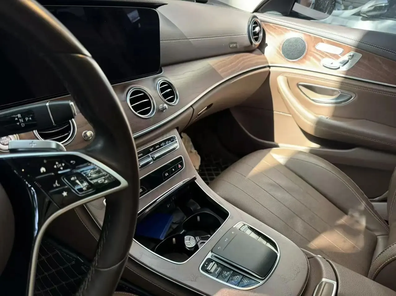 Mercedes Benz E-Class 2023 E 300 L Sport & Stylish Edition 3