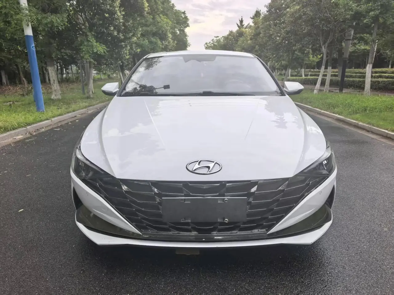 Elantra 2022 1.5L CVT TOP Ultimate Edition 2
