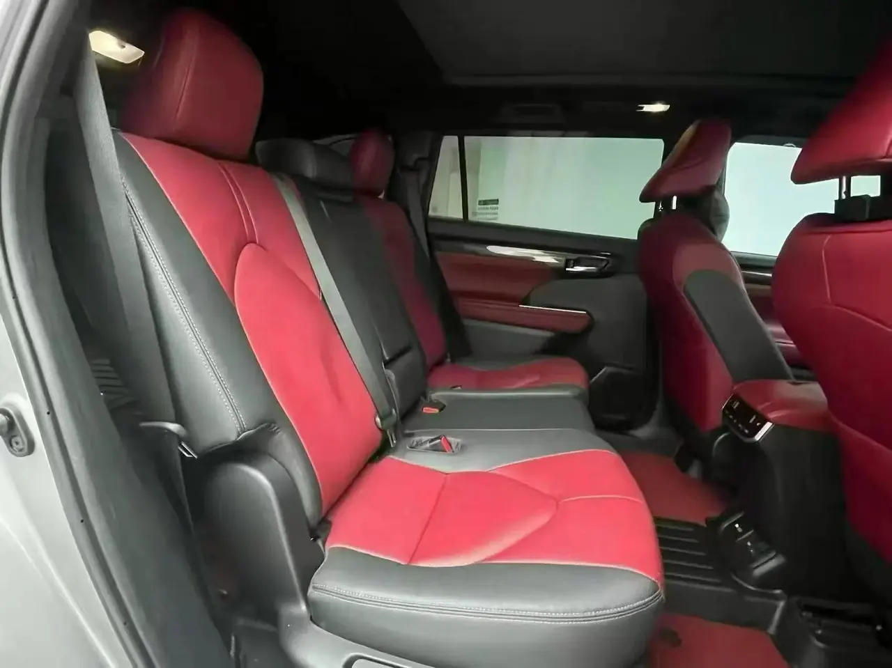 Crown Landfang 2022 2.5L HEV All-Wheel-Drive Flagship Edition 5