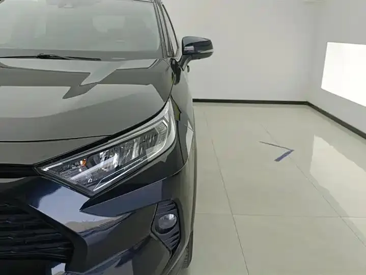 RAV4 Rongfeng 2021 2.0L CVT Four-wheel Drive Fashion PLUS Edition 5
