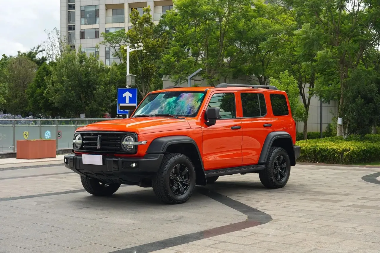 Tank 300 2021 Off-road Edition 2.0T Conqueror - View 1