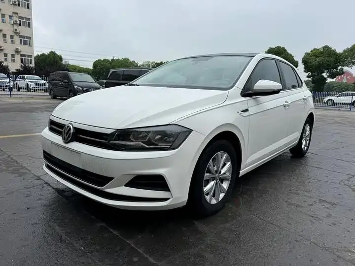 2021 Polo Plus 1.5L Automatic Colorful Technology Edition 3