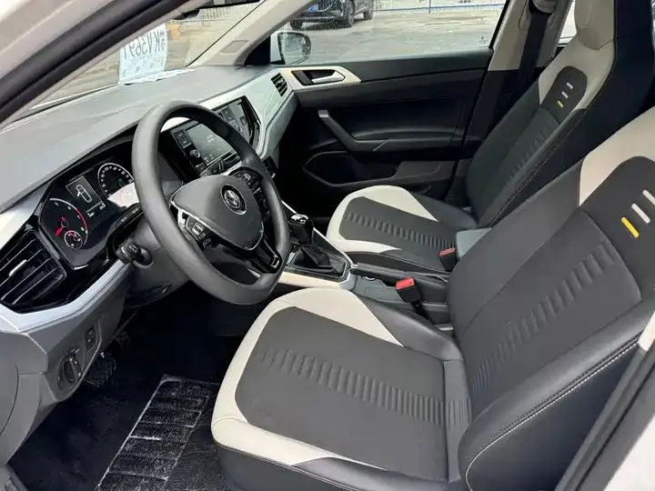 2021 Polo Plus 1.5L Automatic Colorful Technology Edition 5
