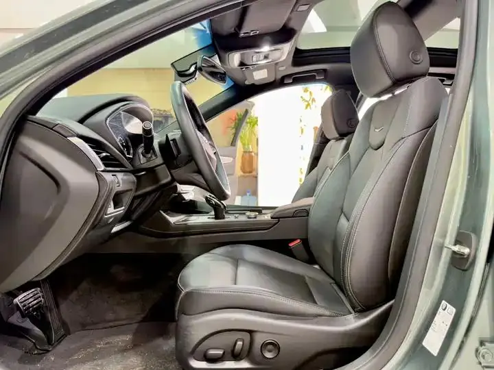 Cadillac CT5 2022 28T Luxury Edition 10