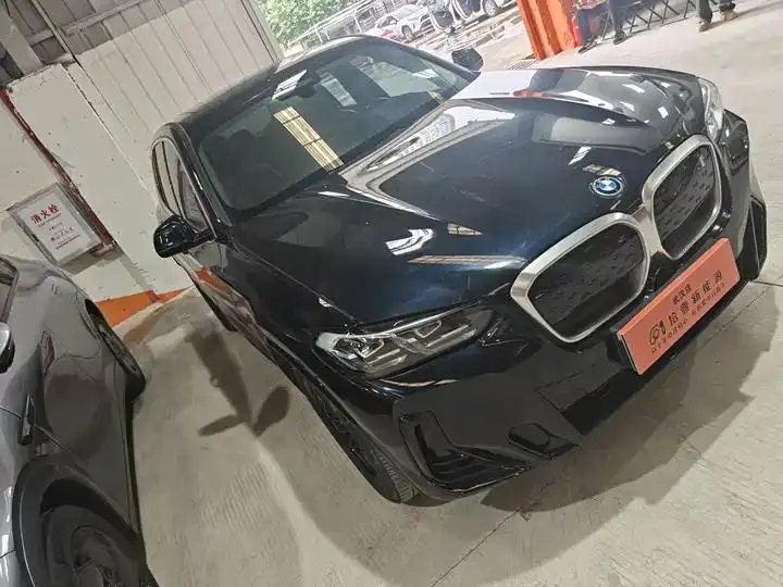 BMW iX3 2022 Model Facelift Leading Edition 3