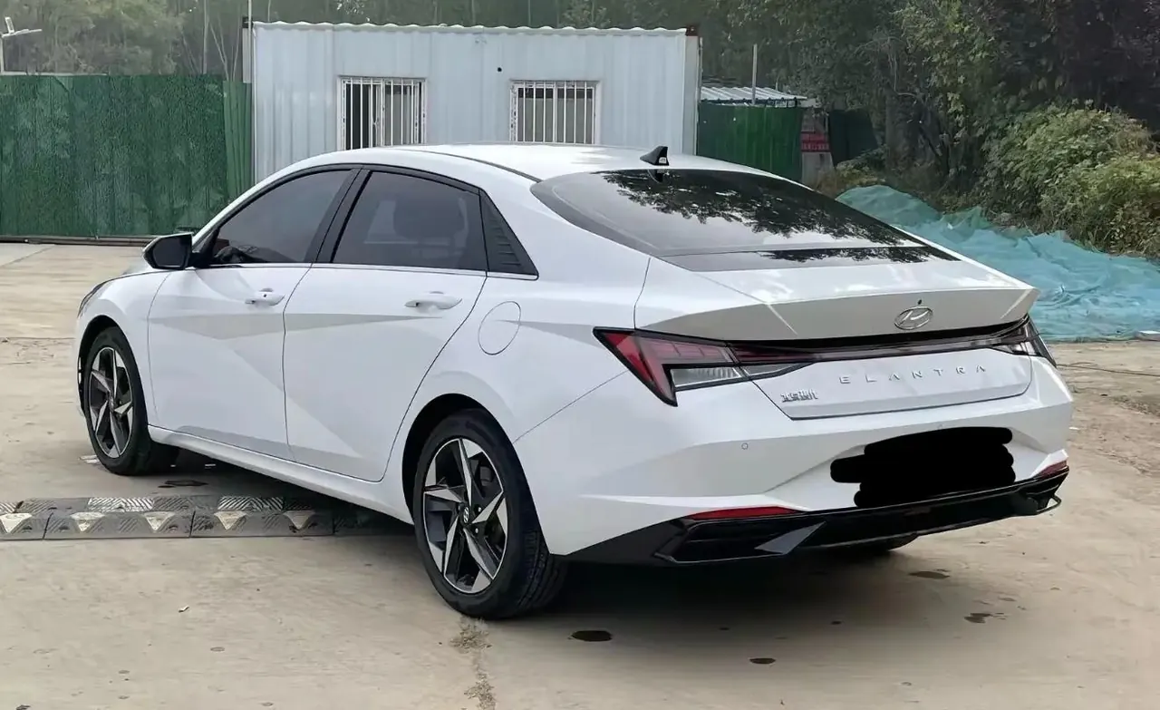Elantra 2022 1.5L CVT GLX Elite Edition 6