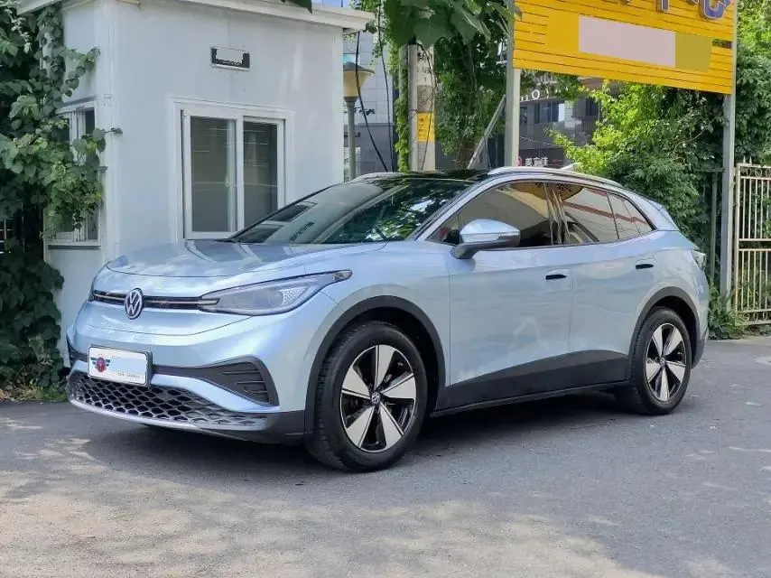 Open image lightbox: Volkswagen 2025 ID. 4 x Smart Model, Pure Intelligence Edition, Automatic Transmission