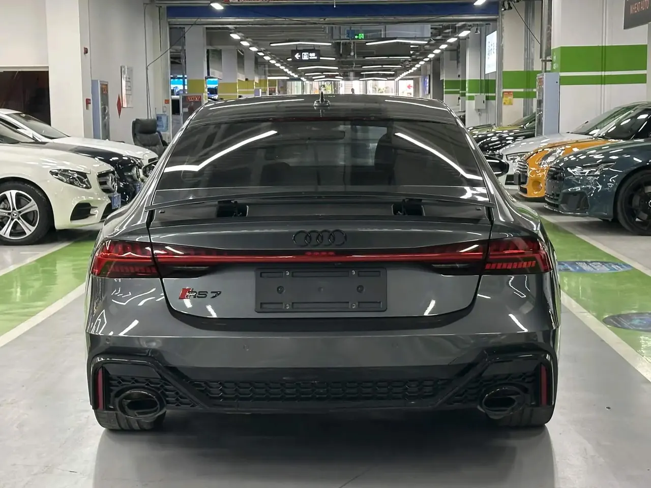 Audi A7 (Imported) 2023 A7 Sportback 2.0TFSI 45TFSI Automatic Gear Selection 8
