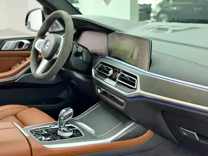 BMW X7 2021 xDrive40i exclusive M sports suit 11