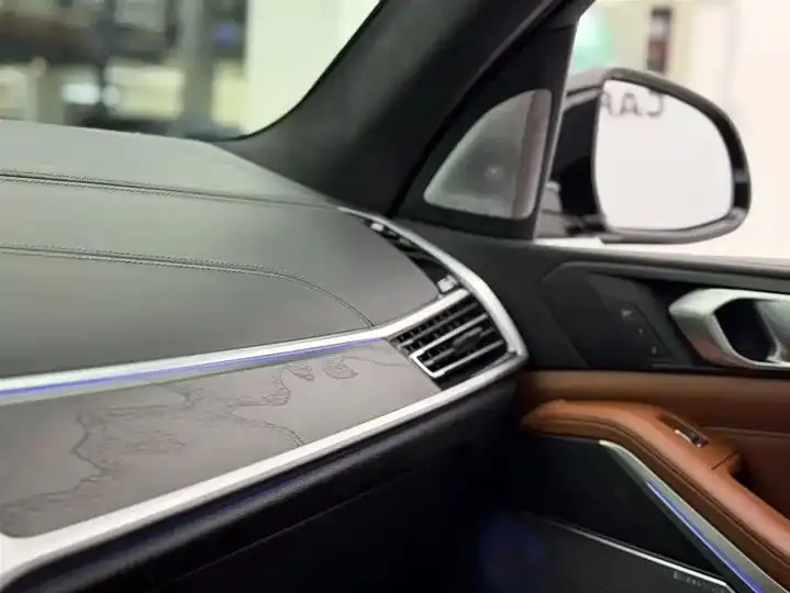 BMW X7 2021 xDrive40i exclusive M sports suit 23