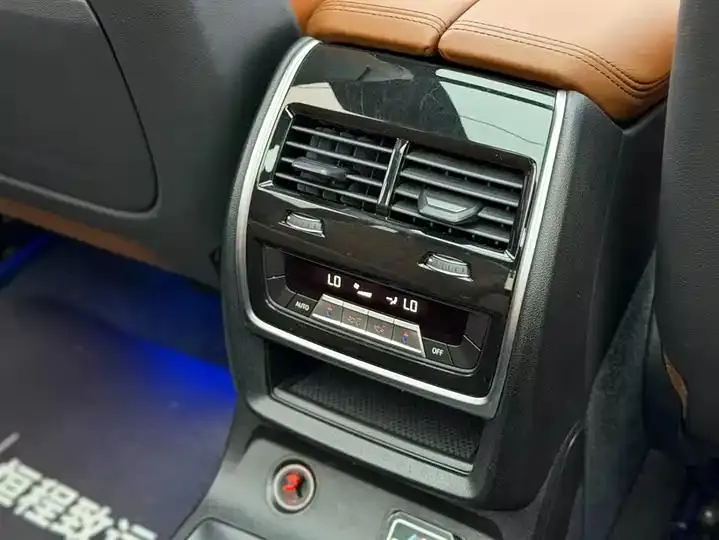 BMW X7 2021 xDrive40i exclusive M sports suit 26