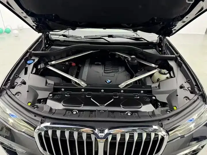 BMW X7 2021 xDrive40i exclusive M sports suit 28