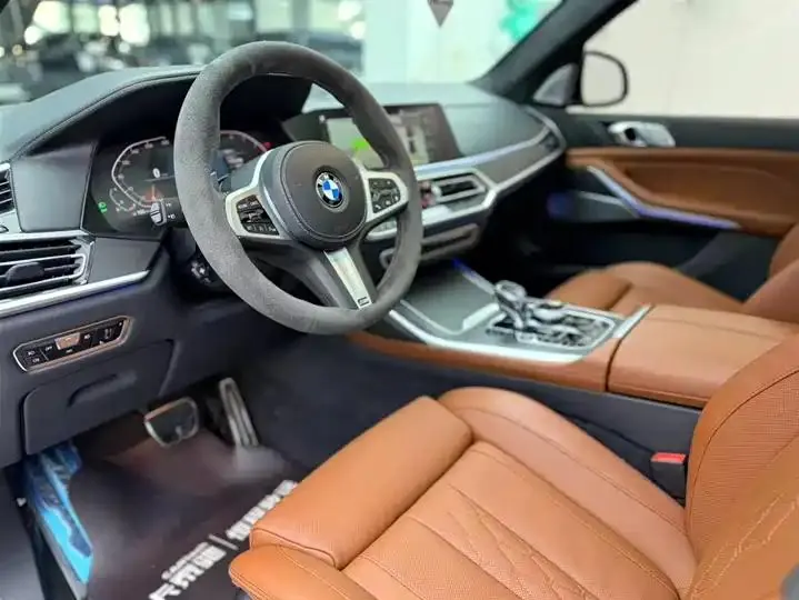 BMW X7 2021 xDrive40i exclusive M sports suit 6