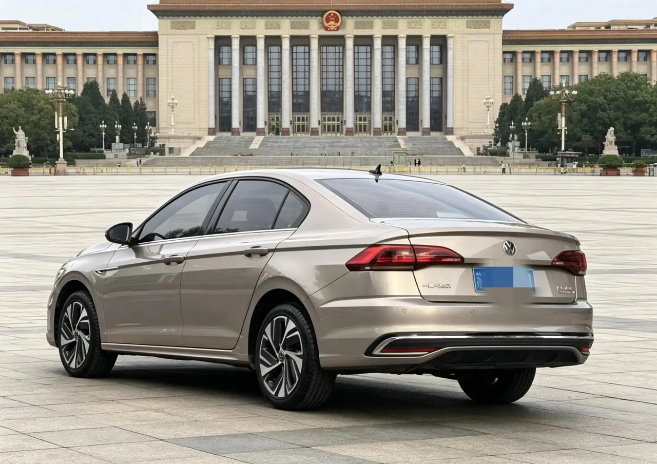 Bora 2023, 280TSI DSG Prestige Edition 3