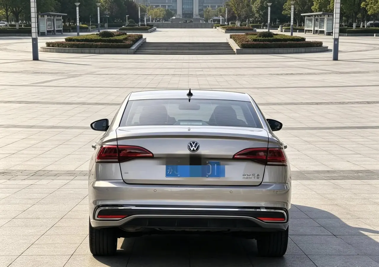 Bora 2023, 280TSI DSG Prestige Edition 4
