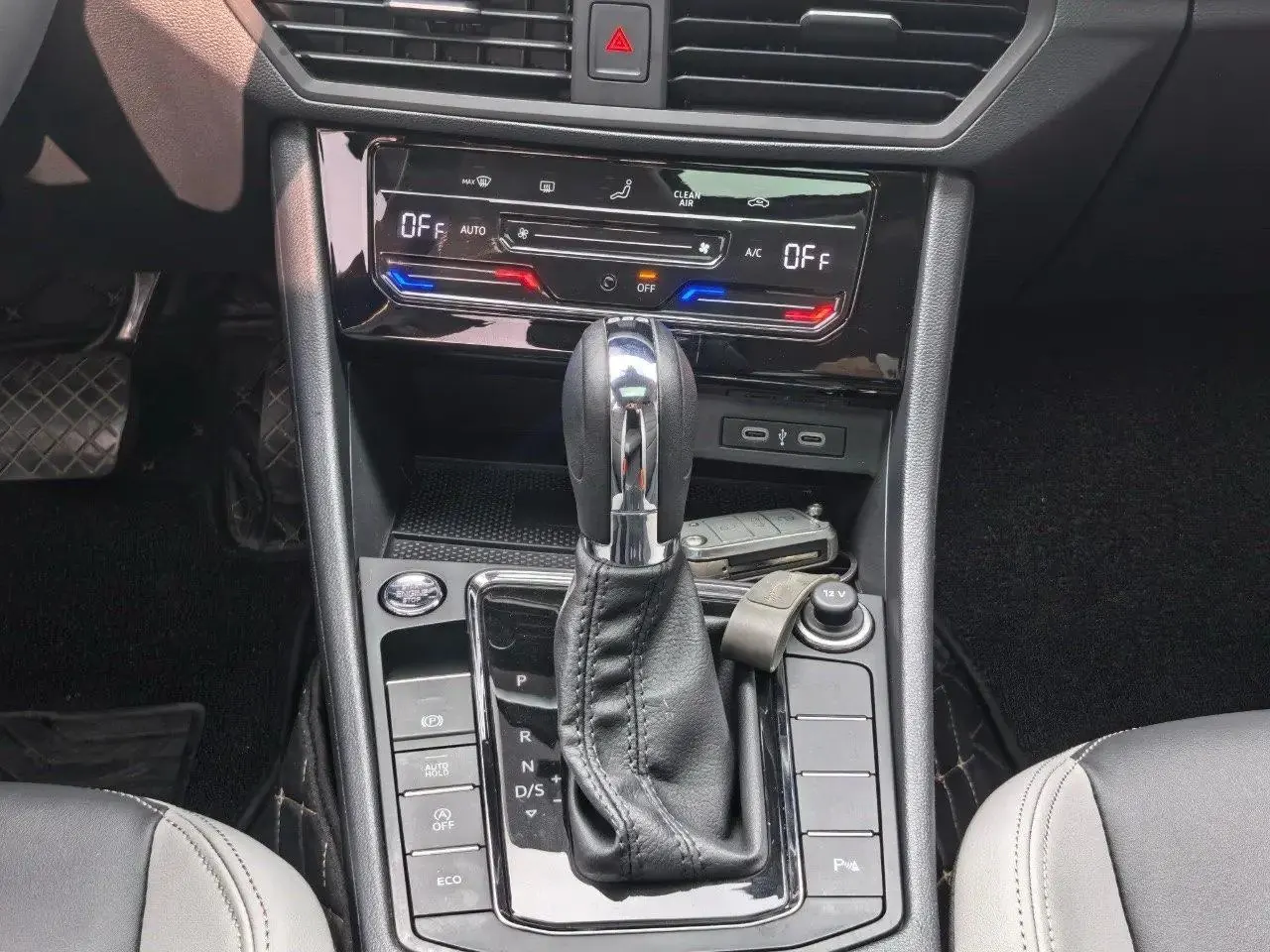 Bora 2023, 280TSI DSG Prestige Edition 7