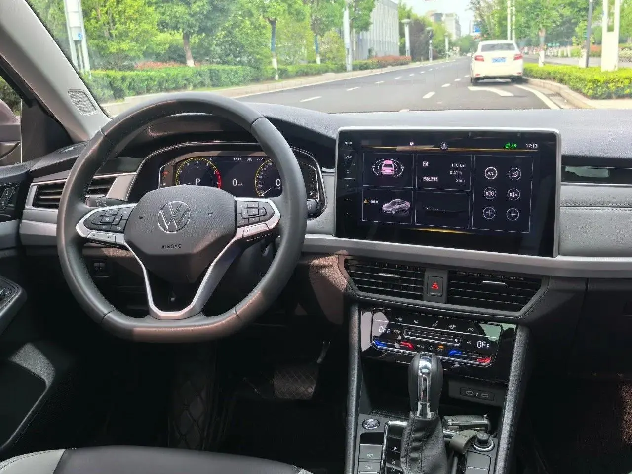 Bora 2023, 280TSI DSG Prestige Edition 8