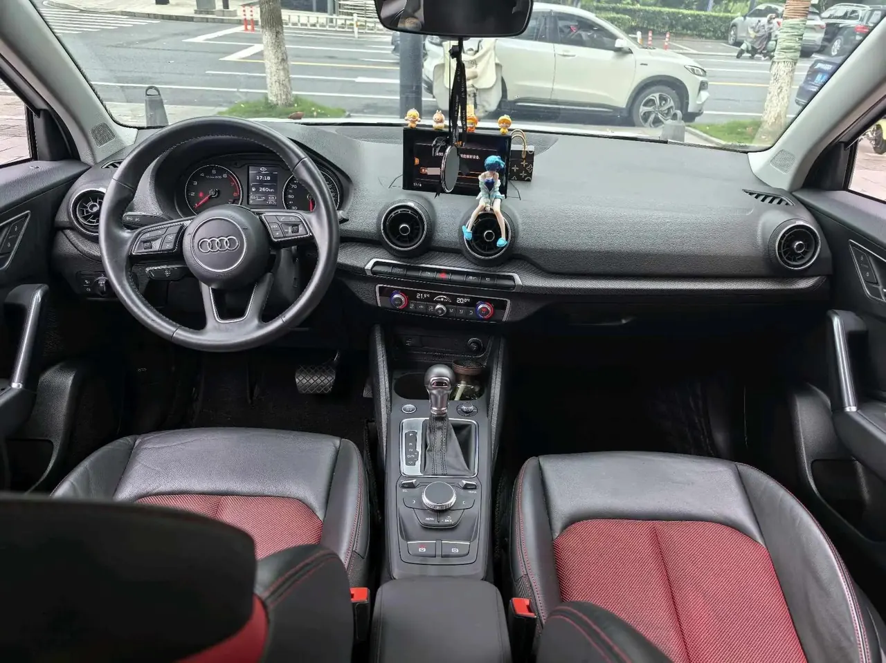 Audi Q2L 2021 35 TFSI Fashion Dynamic 6