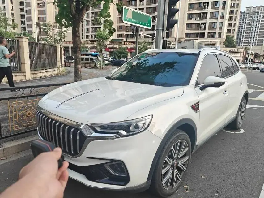 HongQi HS5 2019 2.0T Zhilian Flag Collar Four-wheel Drive Edition - View 1