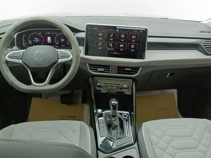 Tan Yue 2024 300TSI Two-Drive Luxury Plus Advanced Edition 12