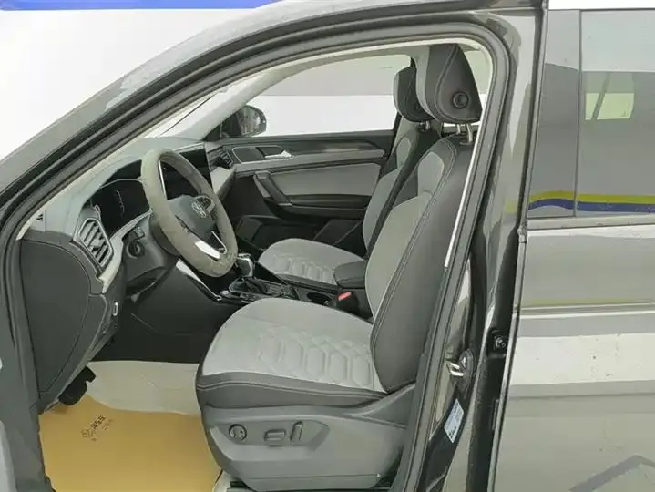 Tan Yue 2024 300TSI Two-Drive Luxury Plus Advanced Edition 9