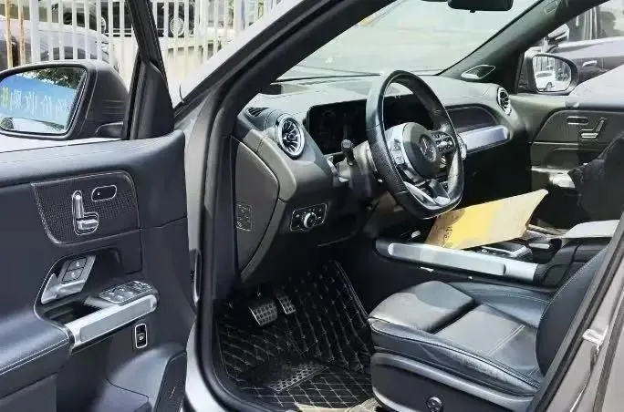 Mercedes Benz EQB 2022 EQB 350 4MATIC First Special Edition 3